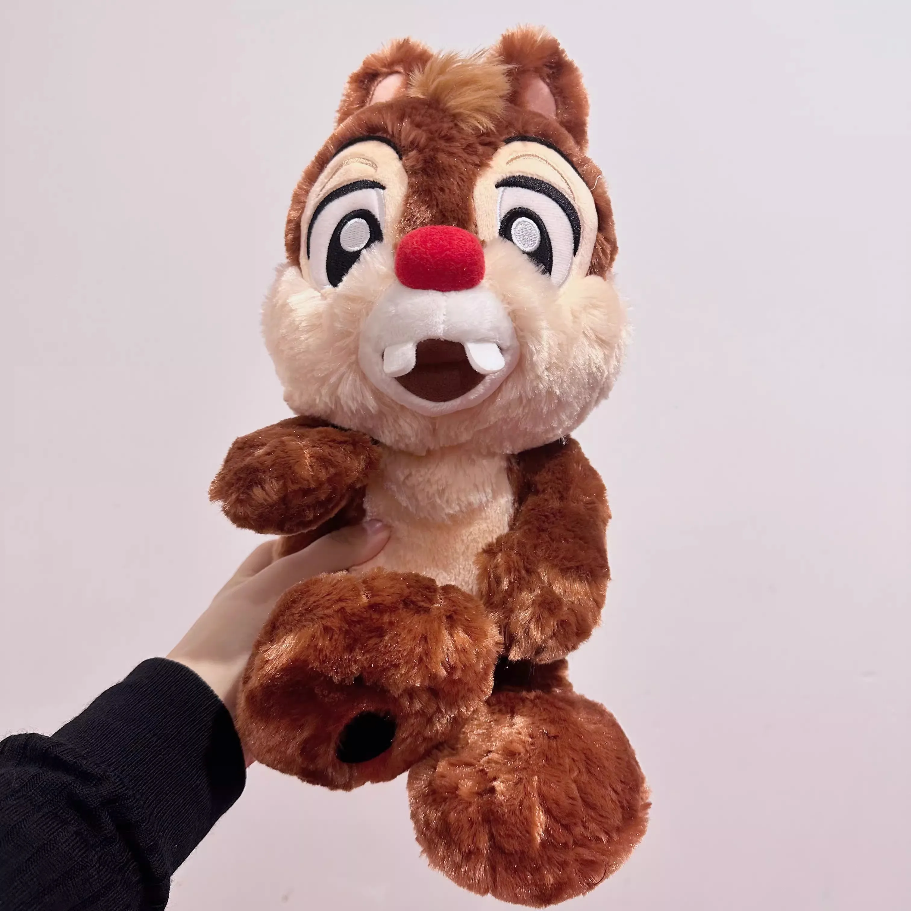 Shanghai Disneyland Souvenir: simpatico cartone animato Chip 'n' Dale Woodchuck peluche, regalo giocattolo per bambini