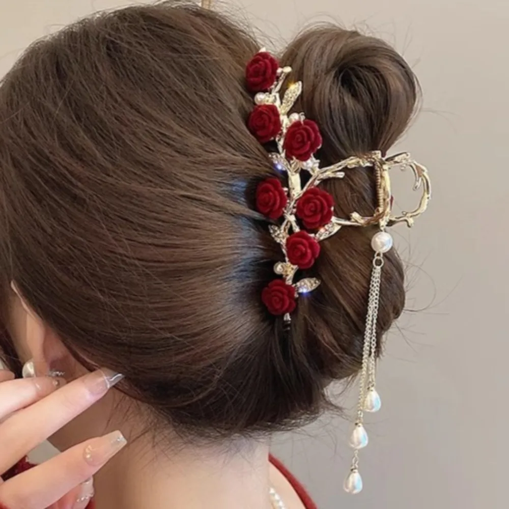 여성용 진주 꽃 태슬 헤어 클로, 귀엽고 달콤한 헤어핀, 소녀들을 위한 패셔너블하고 우아한 헤어 장식, 한국의 정교한 헤어 액세서리