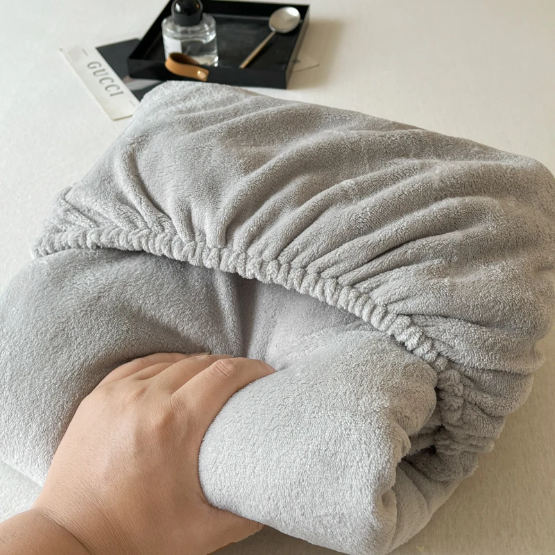 Einfarbiges Spannbettlaken Einzel-, Doppel-, Queen-, King-Size Winter-Warm-Matratzenbezug mit Gummiband Fitsheet