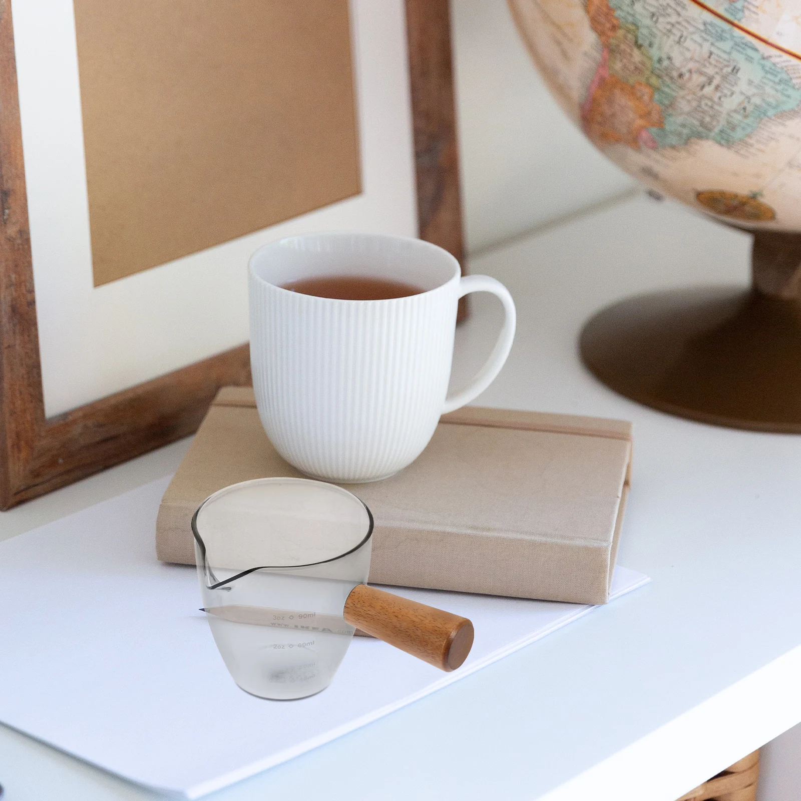 

Mini Pitcher Glass Milk Cup Wood Handle Versatile for Kitchen Dining Room Party Barbecue Cream Coffee Tea Juice