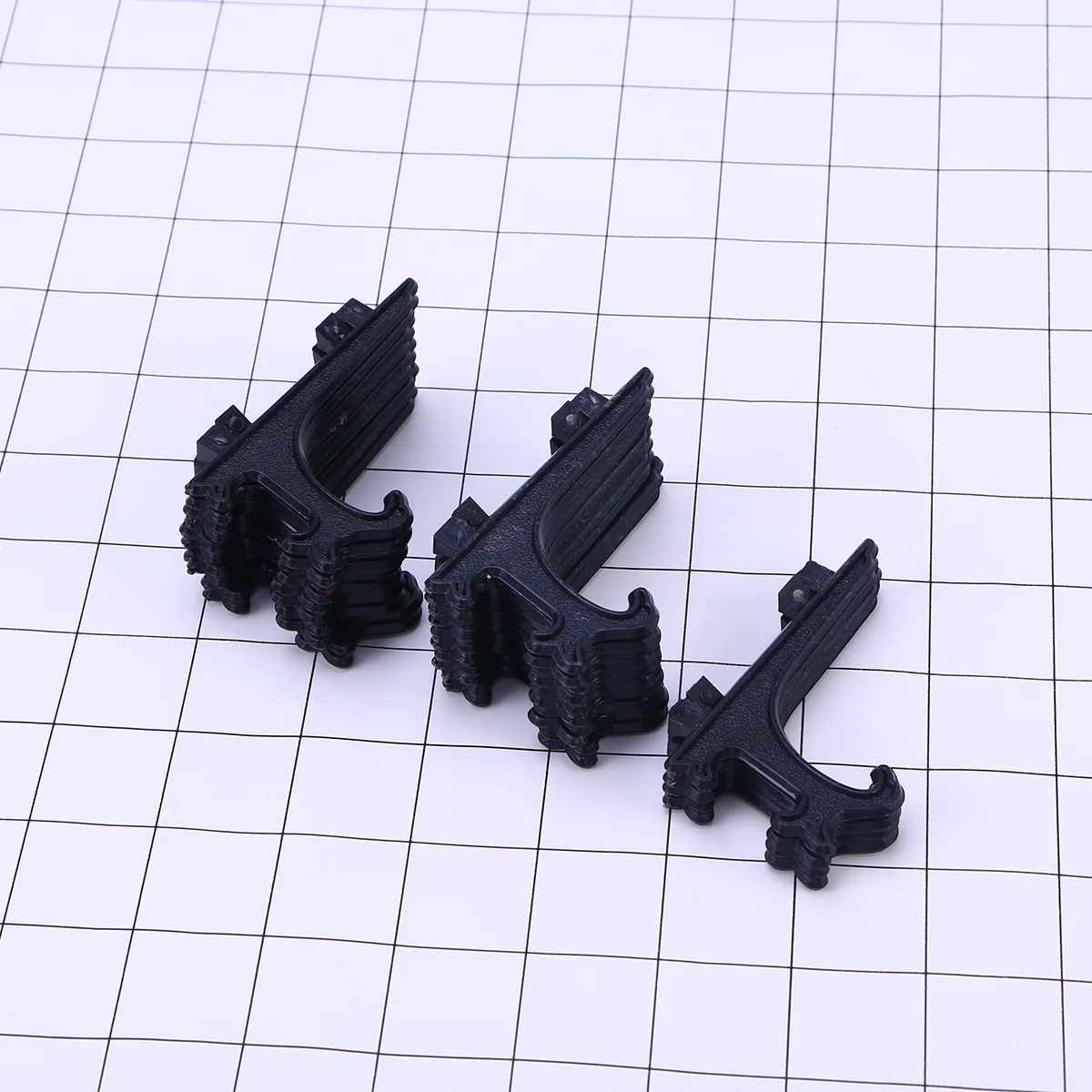 

12Pcs Foldable Black Plastic Display Easel Stand Plate Dish Photo Pedestal for Home Decoration Picture Frame Book Magazine