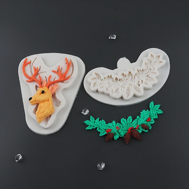 3D Christmas Reindeer/Pine Nut Leaf Wreath Silicone Mold Fondant Chocolate Mould DIY Clay Model Cake Decorating Tools Bakeware