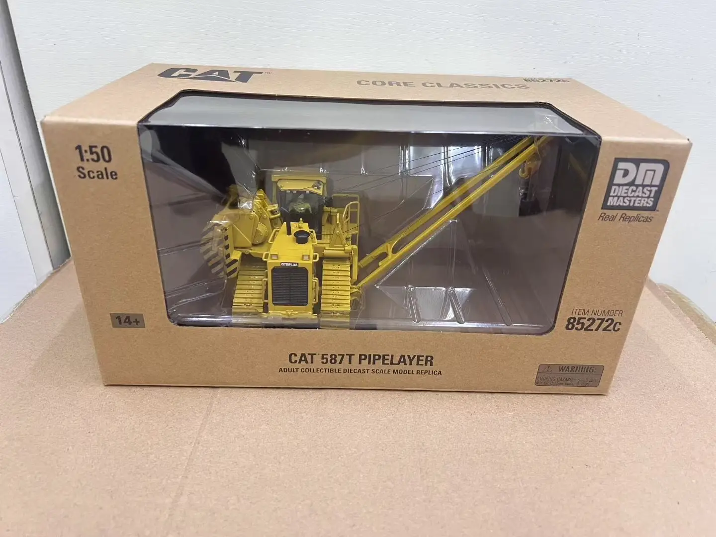 

587T Pipelayer DM85272C Collectible Construction Machinery Toy Scene Decoration Boy's Birthday Gift