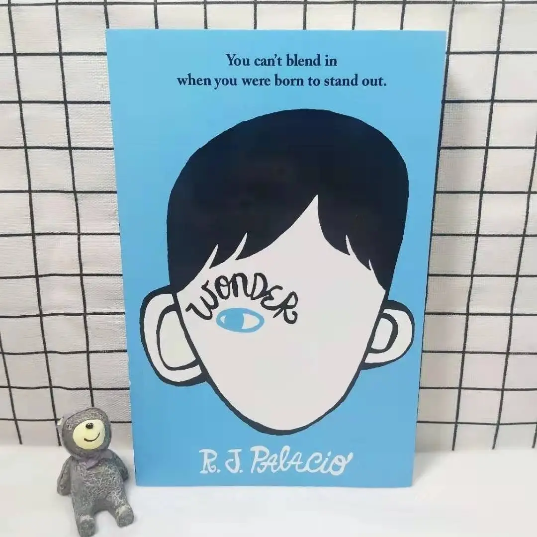 

Wonder Wonder Boy Original English Novel R.J. Palacio English Books Libros Livros Libro Livro