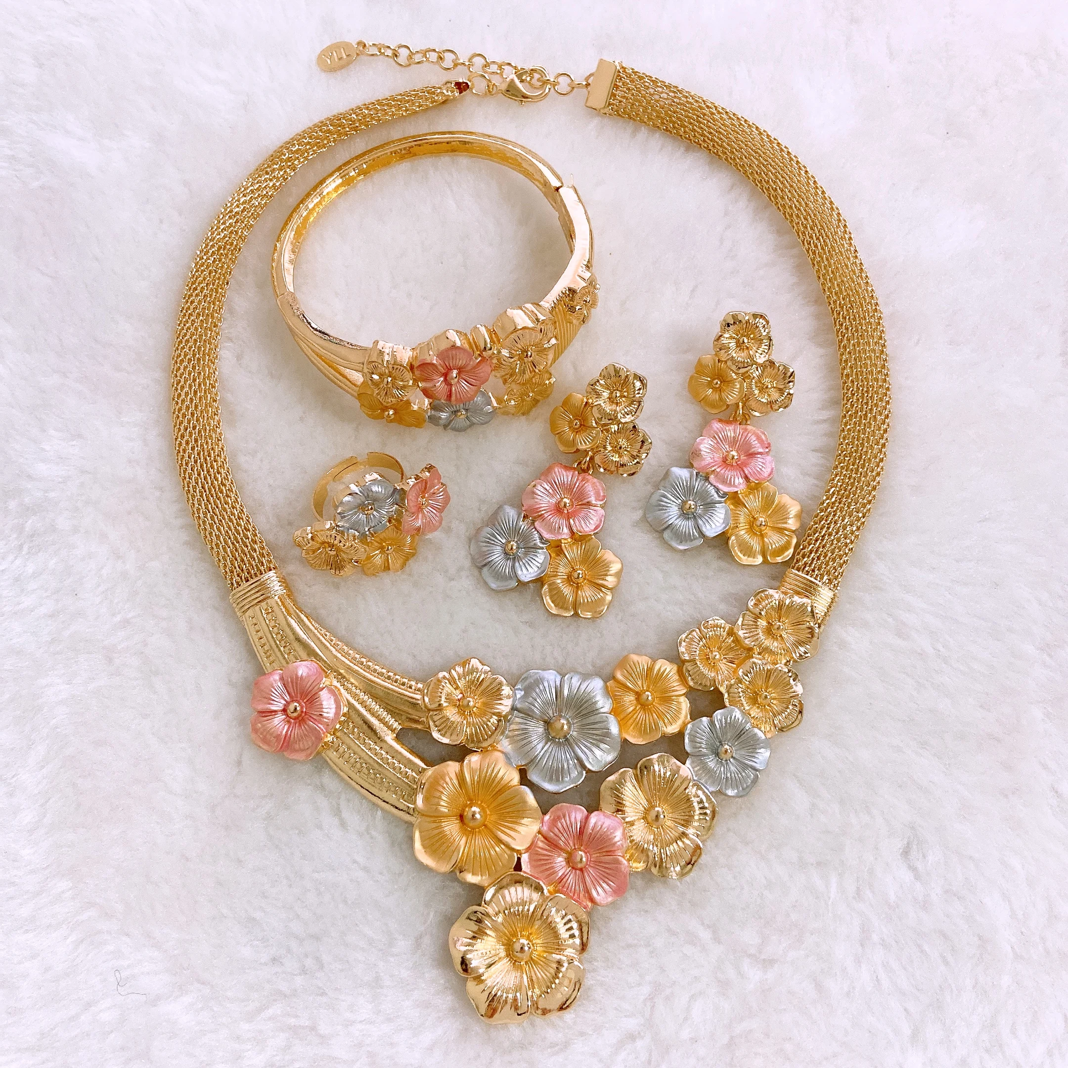 Women's Jewelry Flower Bud Necklace Bracelet Ring Earring Set Colorful Flower Pendant Dubai Jewelry Set Gift