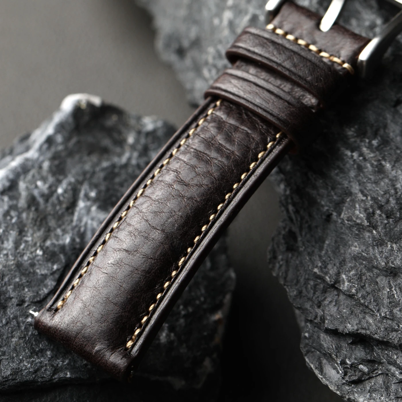 Handgefertigtes italienisches MBOX-Armband aus hochwertigem Rindsleder, 18 19 20 22MM Schnellverschluss-Uhrenarmband, kompatibel mit Smartwatch-Armbändern. – Detail 5