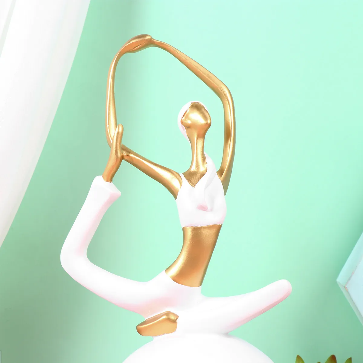 Yoga Decor Creative Resin Crafts White Vintage Home Office Bar Cafe Ornament Desktop Layout Resin Craft Ornament