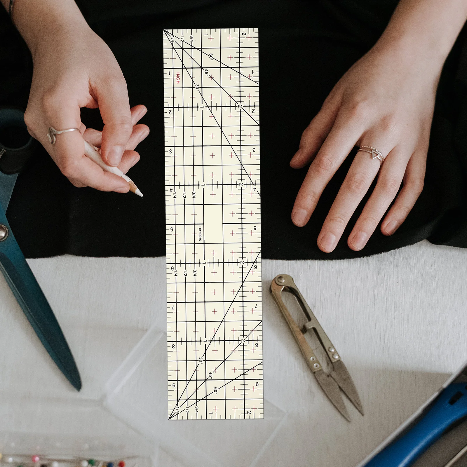 

Heat-Proof Sewing Ruler 30Cm Non-Slip Measuring Tool For Hemming Tailoring Patchwork Ironing Ruler Sewing Supplies