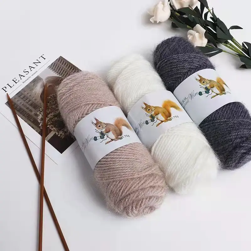 75g filato di lana scoiattolo Fine Cashmere pettinato a mano maglia Hread matassa per fare maglione sciarpa cappello medio spesso linea bambino