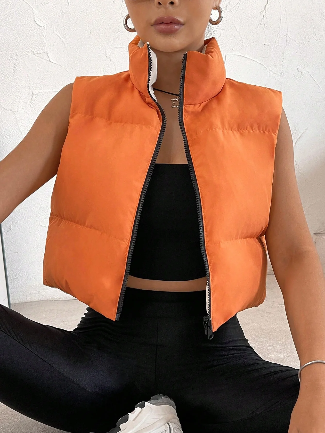 سترة قصيرة كاجوال وعصرية ومتعددة الاستخدامات مبطنة بالقطن مع ياقة واقفة وسترة سميكة