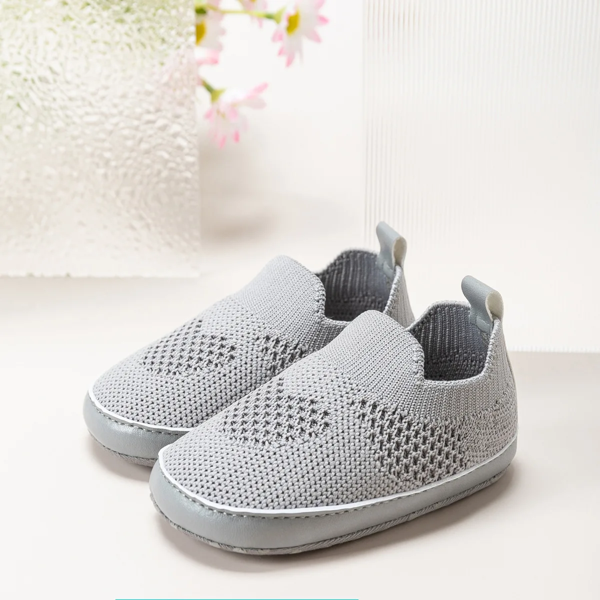 

Классическая клетчатая спортивная обувь для малышей, обувь для мальчиков и девочек, сетчатая дышащая хлопковая подошва, повседневная спортивная обувь для прогулок ребенка 0-18 м