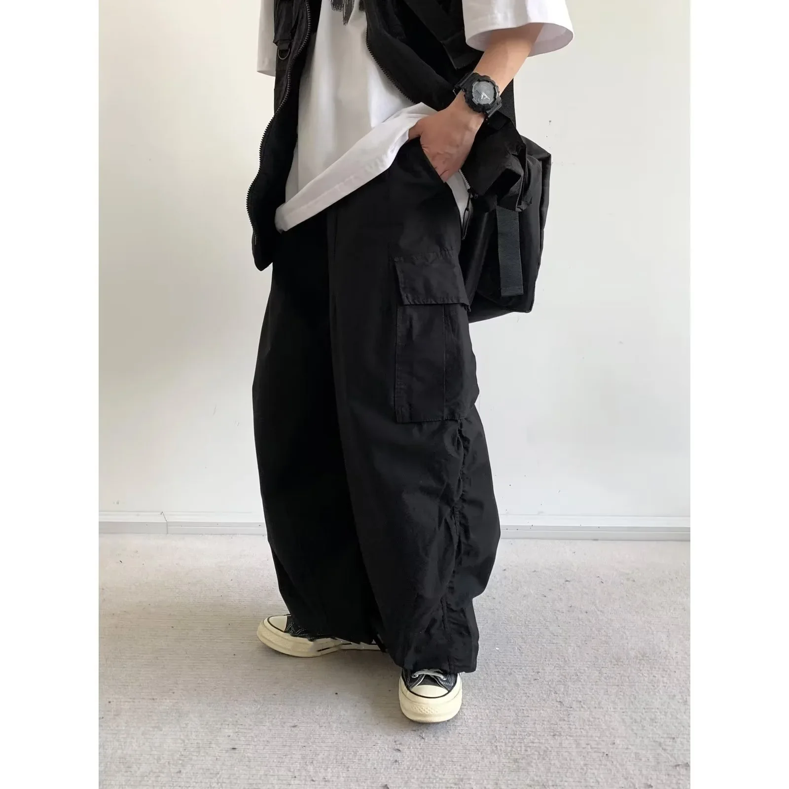 

Multi-Pocket Cargo Pants Men's Casual Solid Colour Straight Baggy Wide-leg Cropped Pants Men Ankle-length Pants