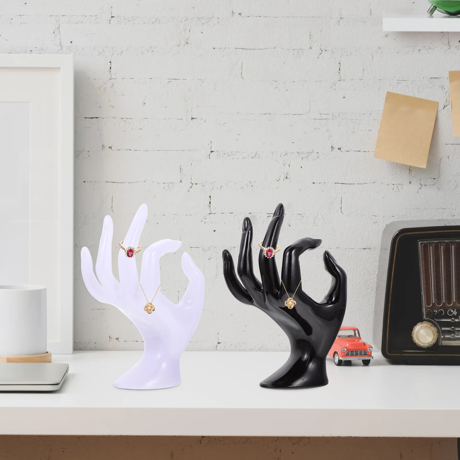 2Pcs Ok Gesture Shaped Bracelet Racks Jewelry Display Stands Black White Stylish Organizer for Watches Necklaces Home Decor