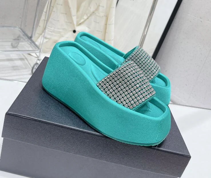 Thick Sole Women Summer Slipper Shoes Full Diamond Strap Slip on Open Toe Designer Height Increasing Girls Sandal Shoe