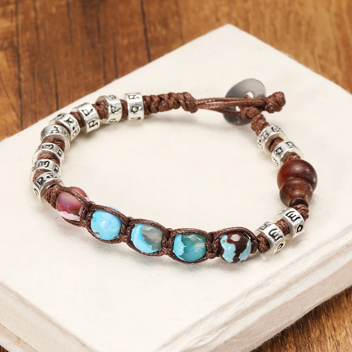 8 มม.พุทธศาสนาในทิเบตลูกปัดหินธรรมชาติไม้จันทน์สีแดง Rosary Healing สมาธิ Lucky Prayer สร้อยข้อมือผู้ชายและผู้หญิงเครื่องประดับ