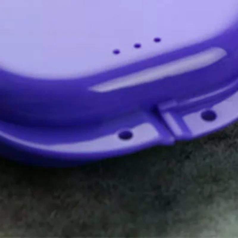 Caja de retenedor, protector bucal, contenedor de almacenamiento de dentadura ortodoncia, gancho mosquetón, agujeros de ventilación, caja de retenedor de dientes dentales