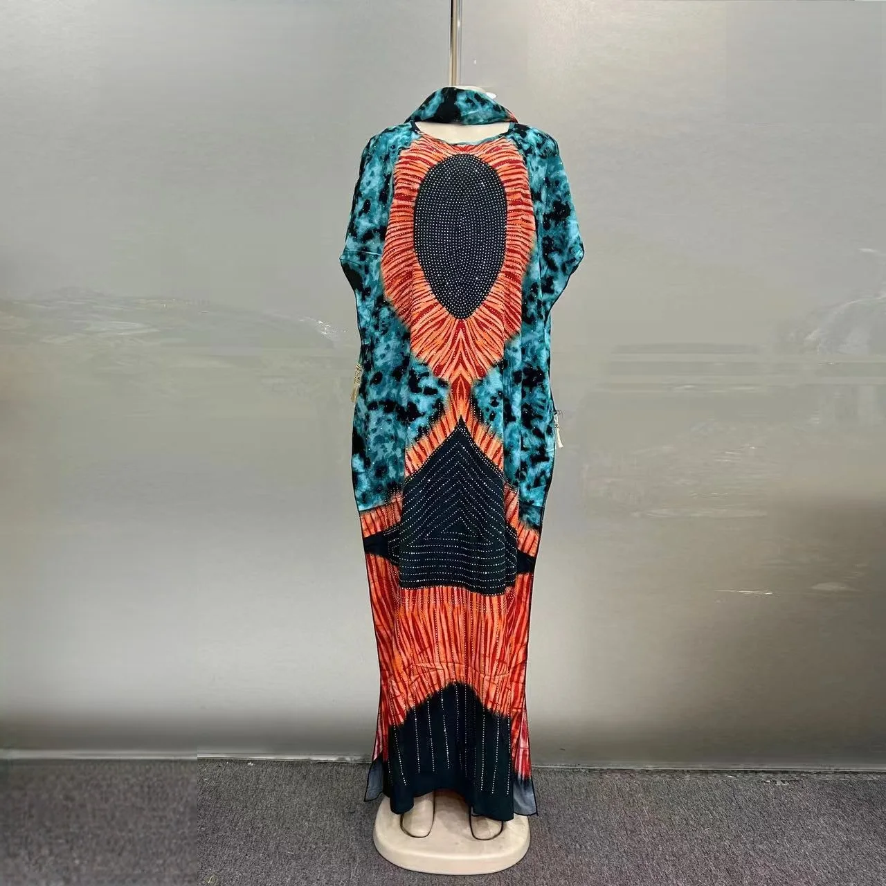 2025 Новое модное свободное повседневное летнее дышащее женское хлопковое платье с африканским принтом на Ближнем Востоке