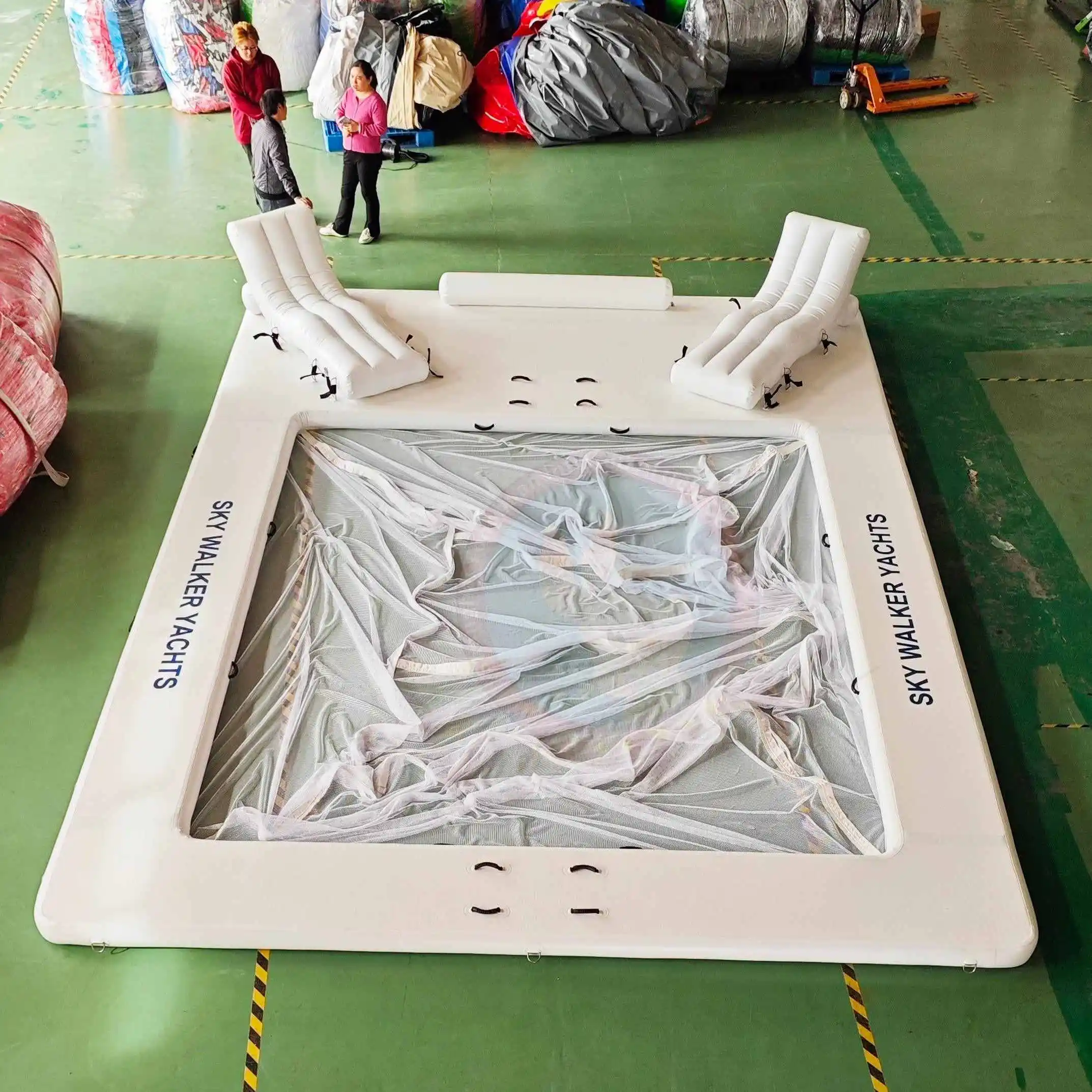 

Inflatable PVC Net Pool Seat Mesh Design Custom Size Durable Double Wall Fabric Eco-Friendly Sun Resistant Yacht Use Portable