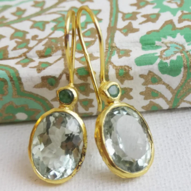 New Fashion Creative Gold Color Oval Green Color Stone Dangle Earrings for Women Jewelry Female Gift Custom Jewelry