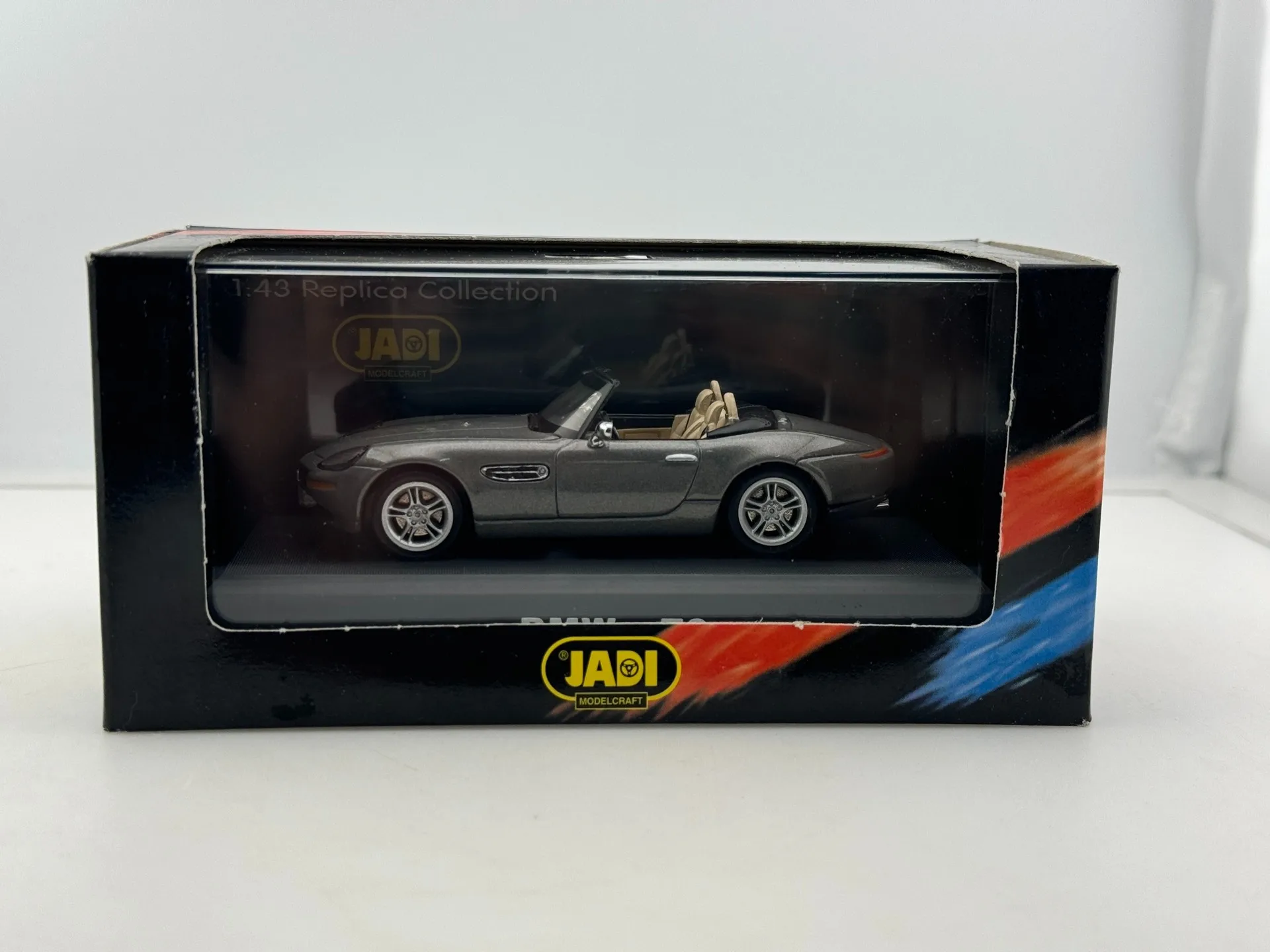 

Литая под давлением Jadi в масштабе 1/43 Jm-90021 BMW Z8, трансформируемая модель автомобиля из сплава, Коллекционная игрушка, подарок, сувенир, украшение для дисплея