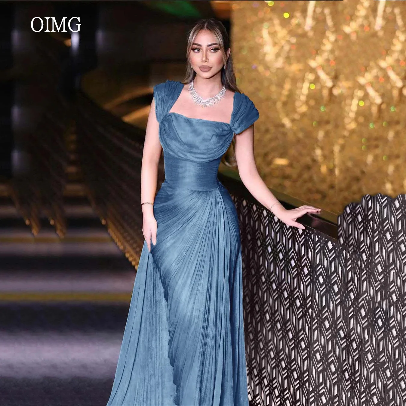 OIMG Elegante blu sirena abiti da ballo collo quadrato pieghettato abito da festa lunghezza pavimento abito da sera abiti da festa personalizzati
