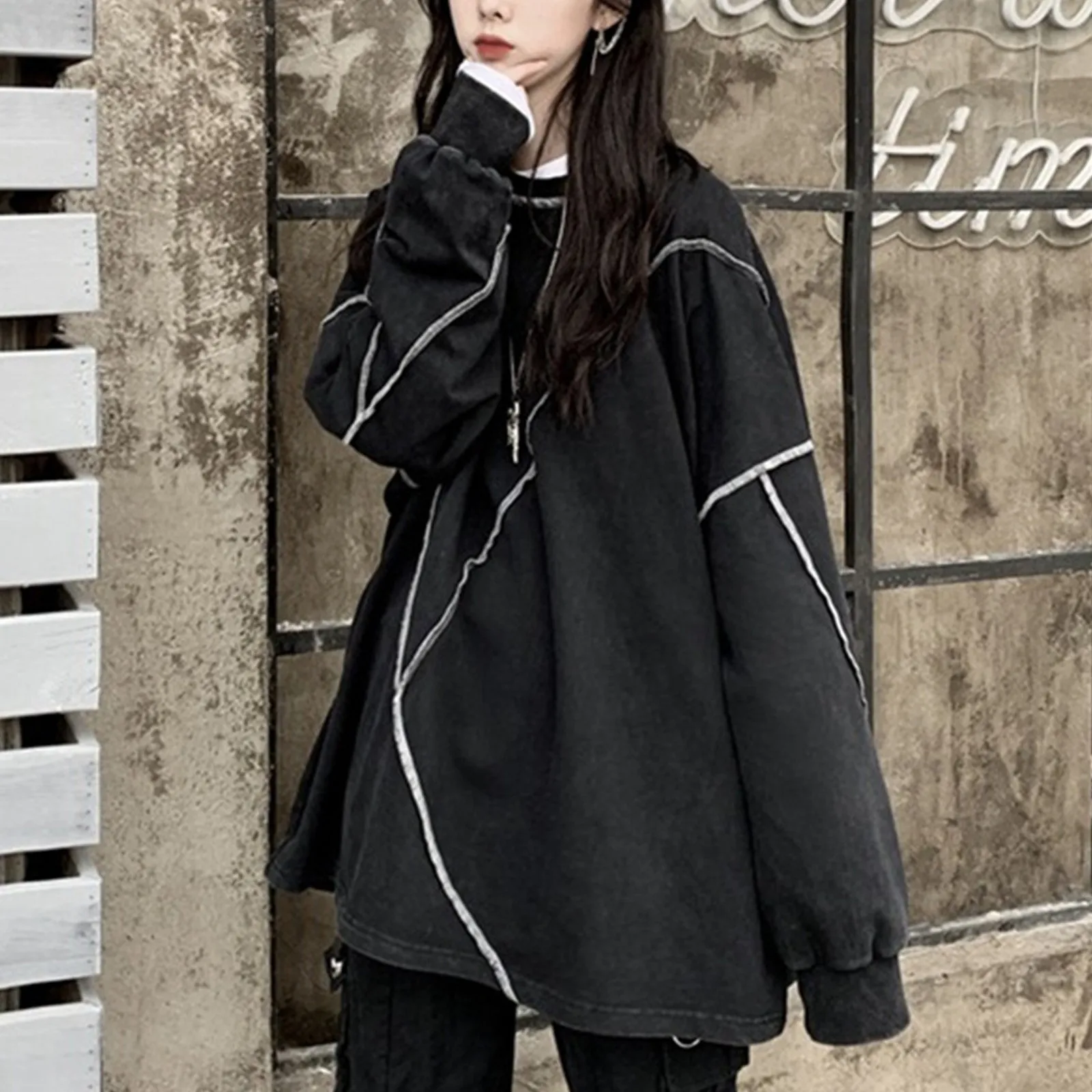 Simple Line Print Women Sweatshirts High-quality Vintage Chic Oversized Crewneck Tops Woman Drop-shoulder Pullovers Sweatshirts