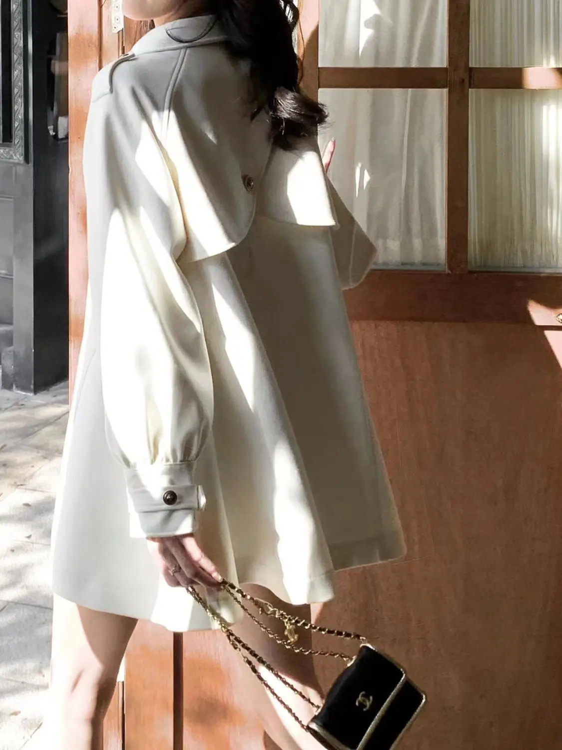 Korea Woolen Coat Korean Fashion Cape Coats For Women Winter New Kawaii Bow Doll Collar White Elegant Woolen Coat