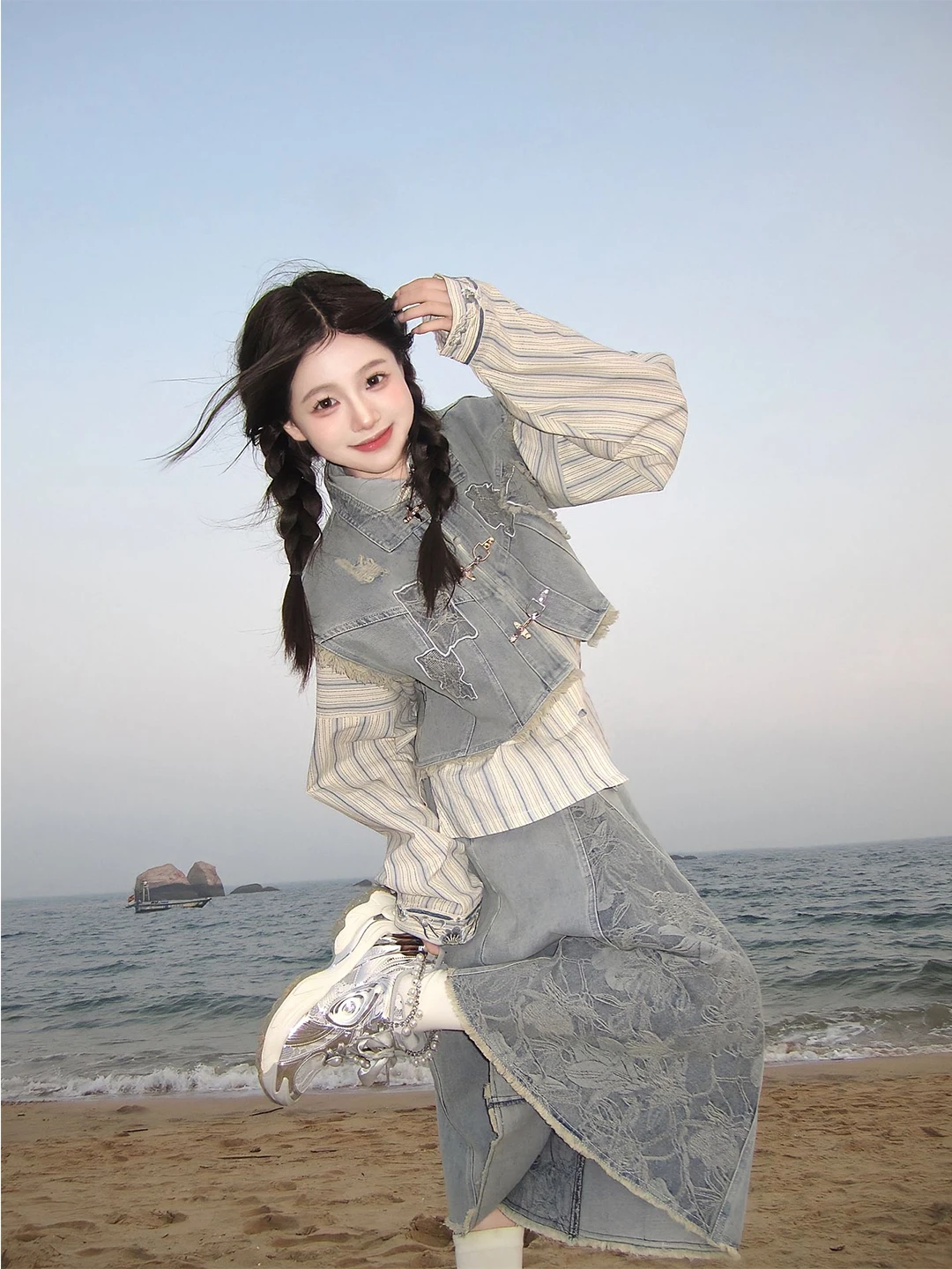 New Chinese Style Hanfu Denim Set Buttoned Vest Shirt Half-length Skirt Commute Ready Improved Version Women's Fashion Set