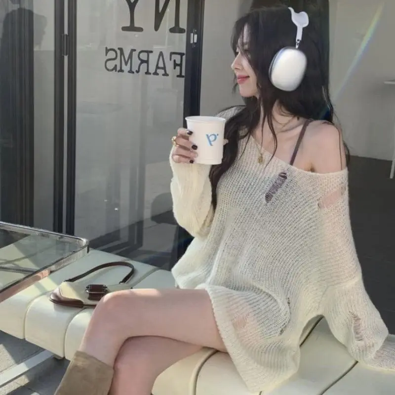 여성용 부드럽고 아늑한 니트 스웨터 봄 여름 어깨 노출 시크 커버업 홀 펀칭 자외선 차단 탑