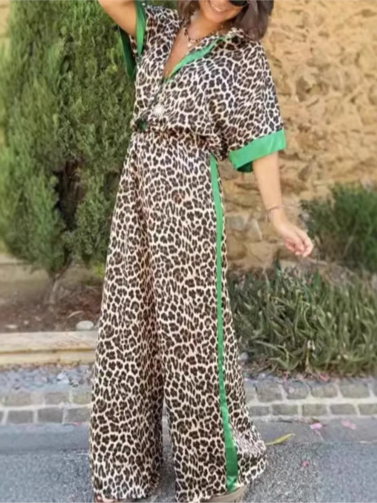 ผู้หญิงฤดูร้อนสบายๆเสือดาวพิมพ์กางเกงชุด Contrast สีขอบเสื้อสเวตเตอร์ถักแขนสั้นกางเกงขากว้าง 2 ชิ้นชุด