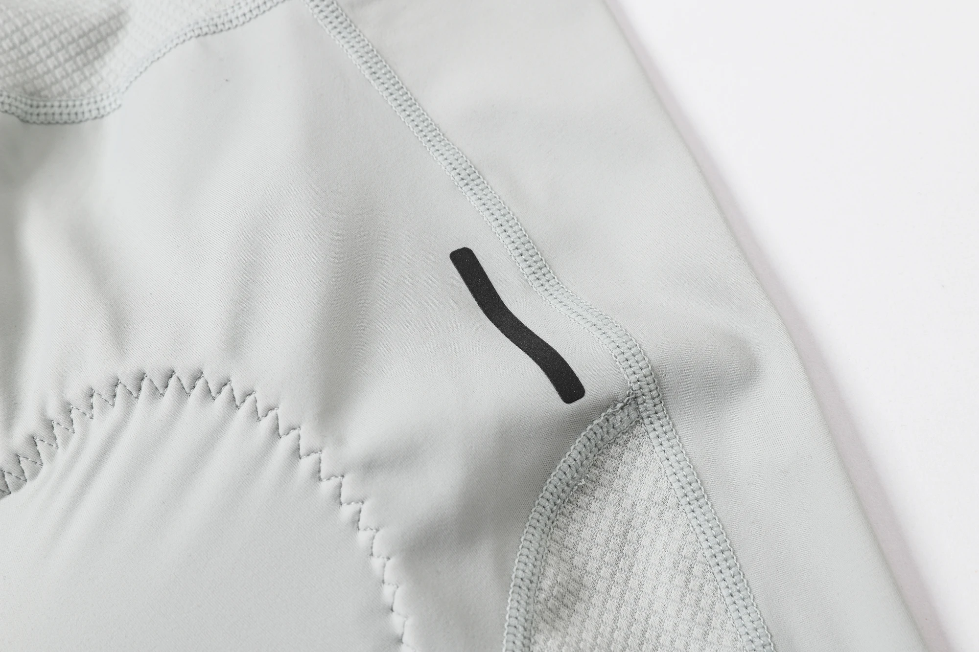 YKYW Herren Pro Team Trägerhose Sommer Outdoor Atmungsaktive Fahrrad-Sportbekleidung Tights Blau Grau Trägerhose 6 Stunden – Detail 15