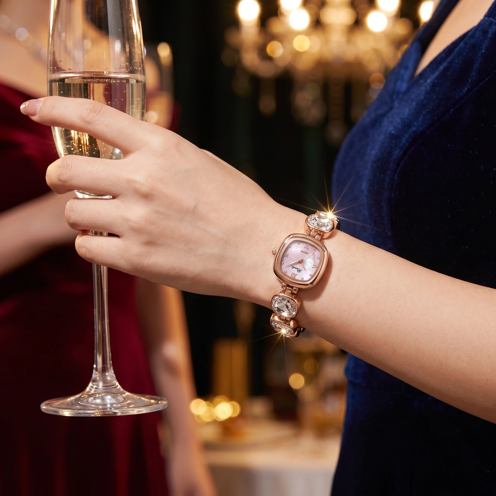 ダイヤモンドがちりばめられたファッション高級女性用腕時計、ギ - Luxury Watch With Green Dial のレビューと価格