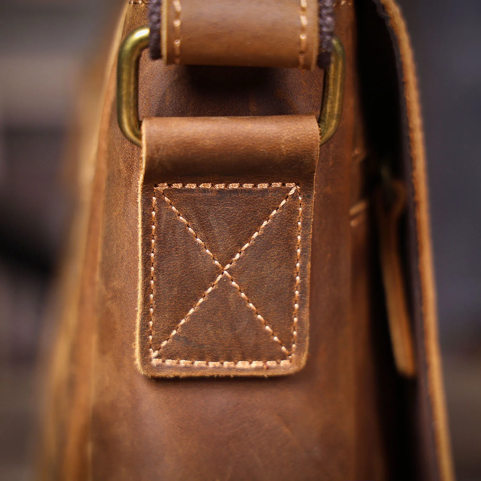 Vintage Herren-Aktentasche aus echtem Leder, 15-Zoll-Laptoptasche, Messenger-Taschen für Arbeit und Business, Crazy Horse Rindsleder-Handtasche für Männer, La – Detail 16