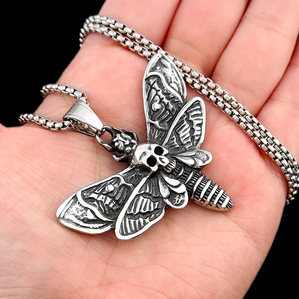 Vintage Vintage Punk Death Moth Pendant Necklace Stainless Steel Skull Butterfly Necklace Gothic Jewelry Halloween Accessories