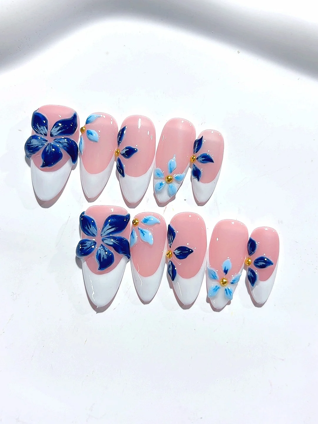 

French-Style Three-Dimensional Carved Elegant Fashion Nail Art (K034)
