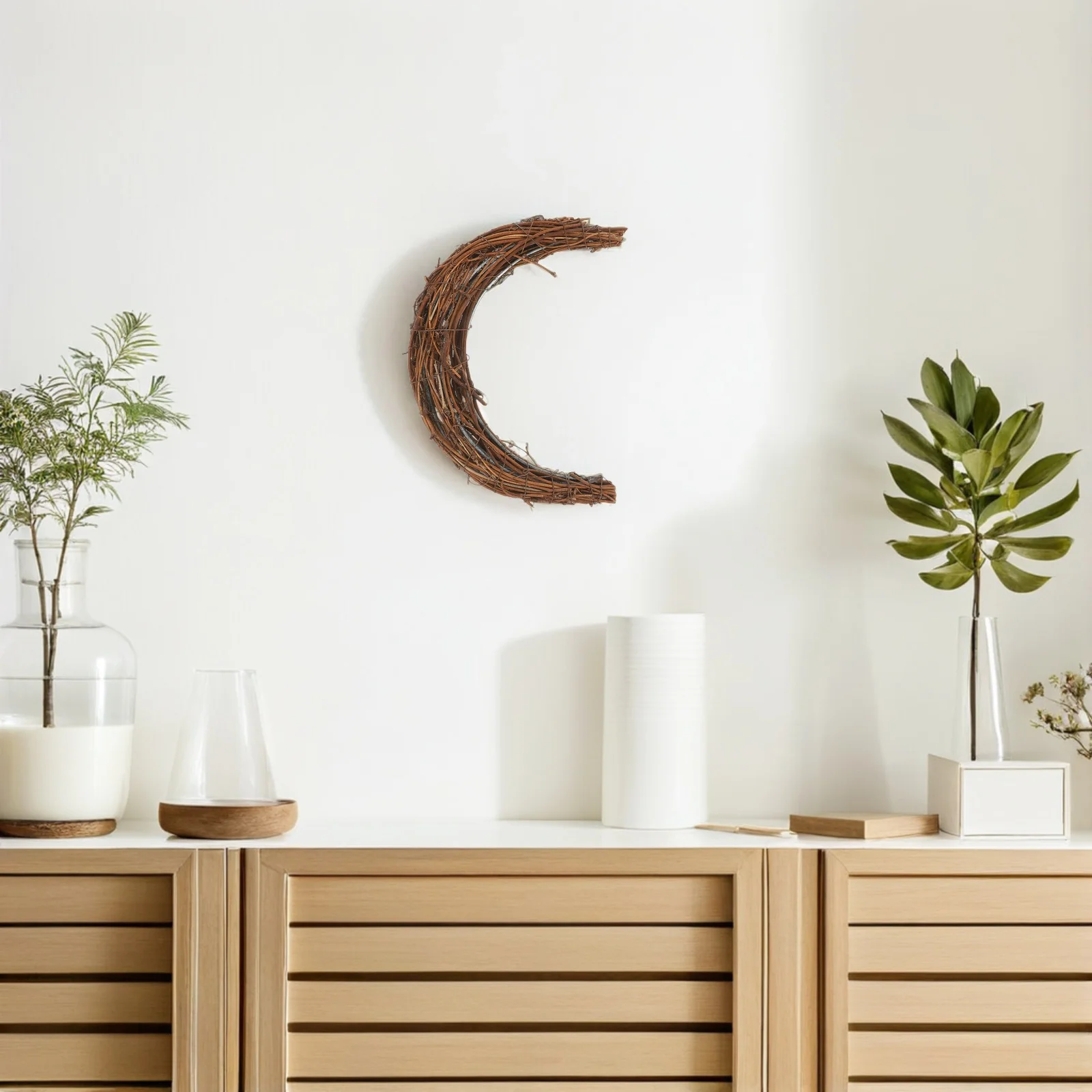 

2Pcs Crescent Moon Shape Rattan Vine Wreath 30Cm DIY Holiday Wall Garland for Christmas Wedding Party Door Decoration