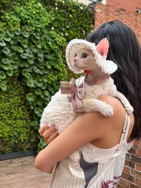 Floral Lace Pet Sun Hat Ruffle Bow Flower Decor Adjustable Lightweight Pet Visor Hat Cute Photo Accessory for Small Pets Cats