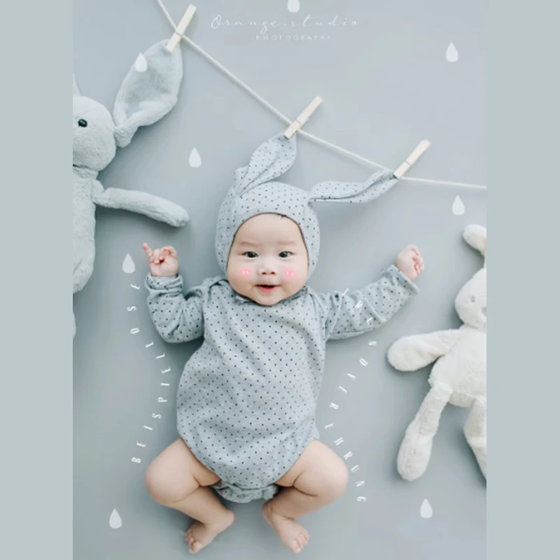 Little Grey Rabbit Theme Cartoon Cute Little Rabbit Full Moon Hundred Days Baby Art Photo Set New Style disfraz bebes  신생아촬영