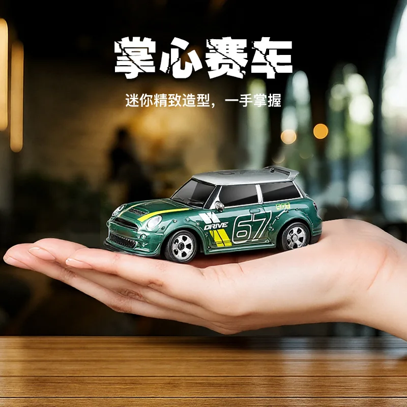 

New mini desktop remote control car KF33 1/64 2.4G high speed drift remote control car four-wheel drive GTR racing model toy