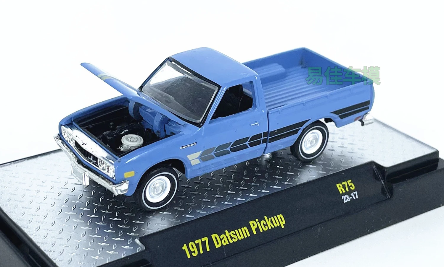 M2 Model 2024 1:64 Datsun Pickup alloy car model Collection display