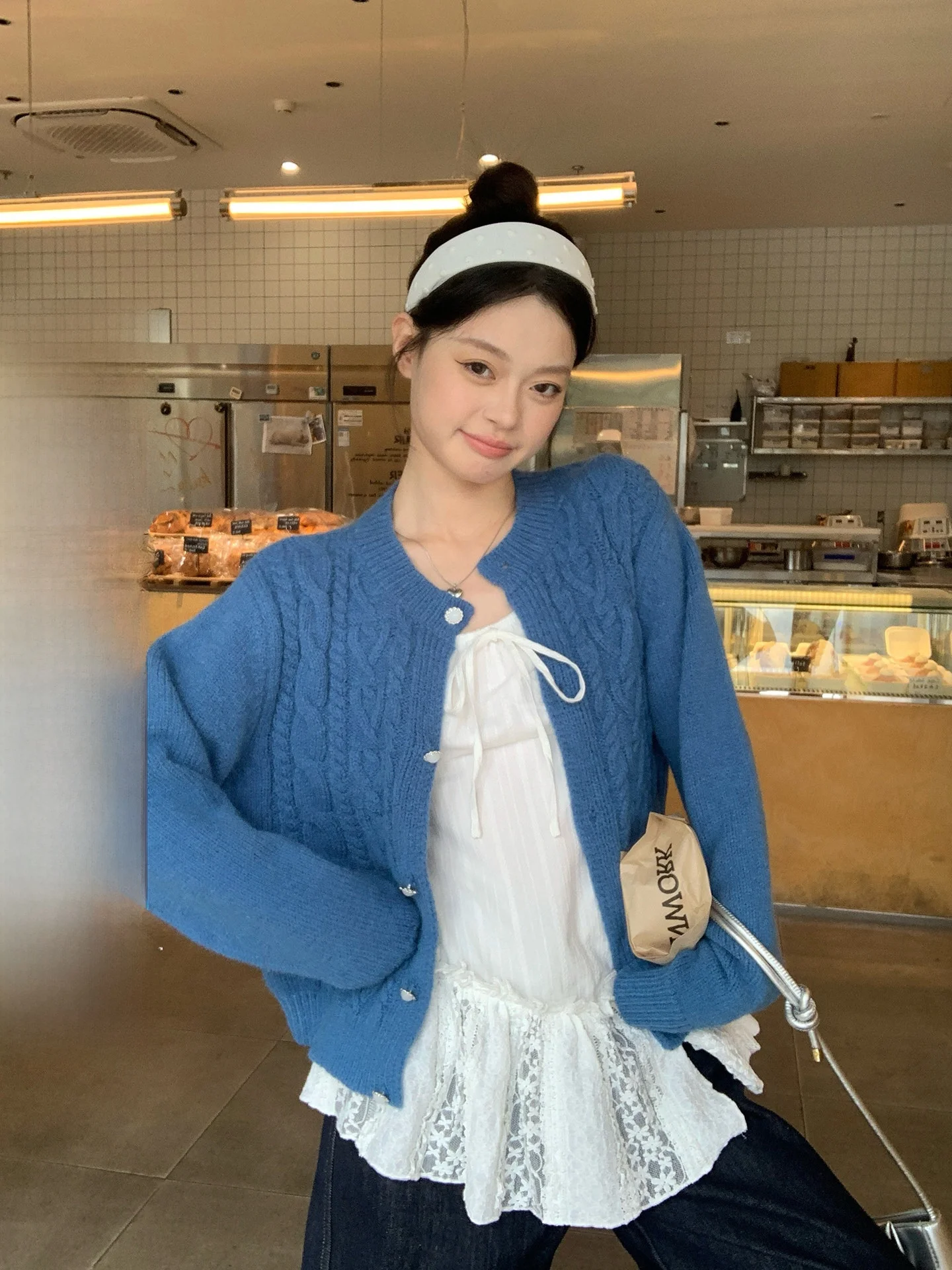 

Blue Knitted Sweater Caron Sle Korean Version Women's Loose Fit Long Sve round Ne Button up Cardigan Soft Comfortable ...