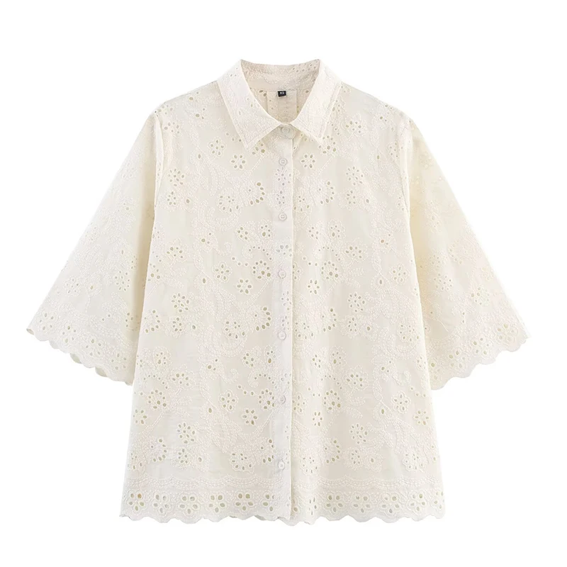 

YENKYE Fashion Hollow Out Embroidery Shirt Women Lapel Collar Short Sleeve Wavy Hem Summer Blouse Front Button Streetwear Tops