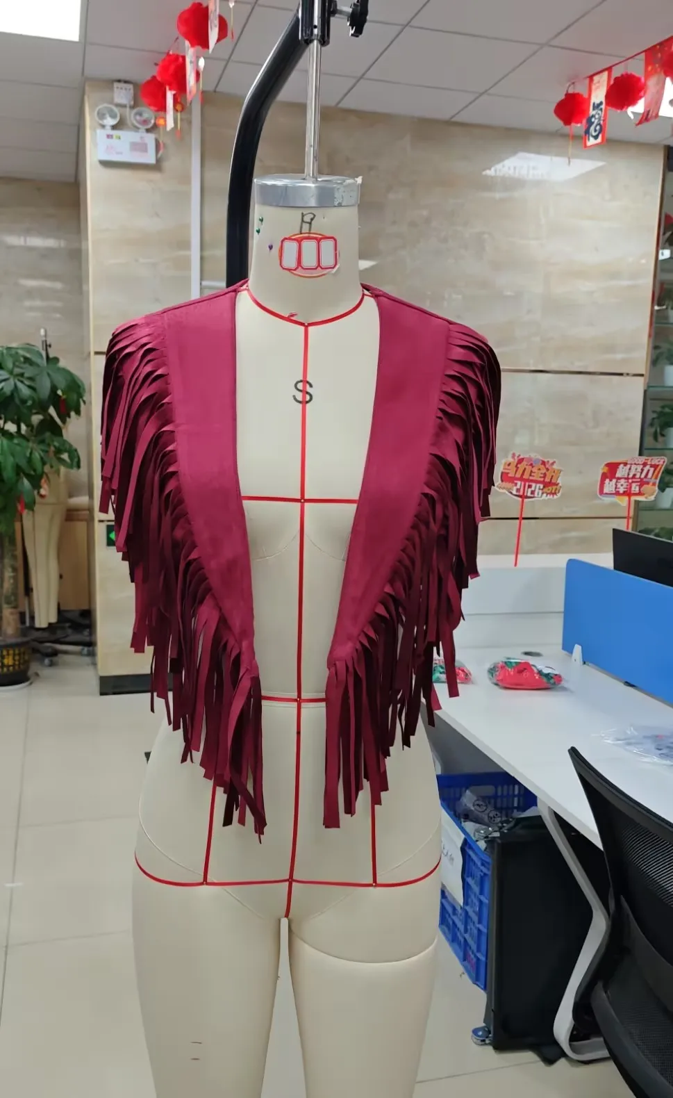 Women's Tassel Vest Jacket Open Front Stylish Solid Color Casual Sleeveless Tassel Collar Waistcoat Fashion Casual Retro Tops