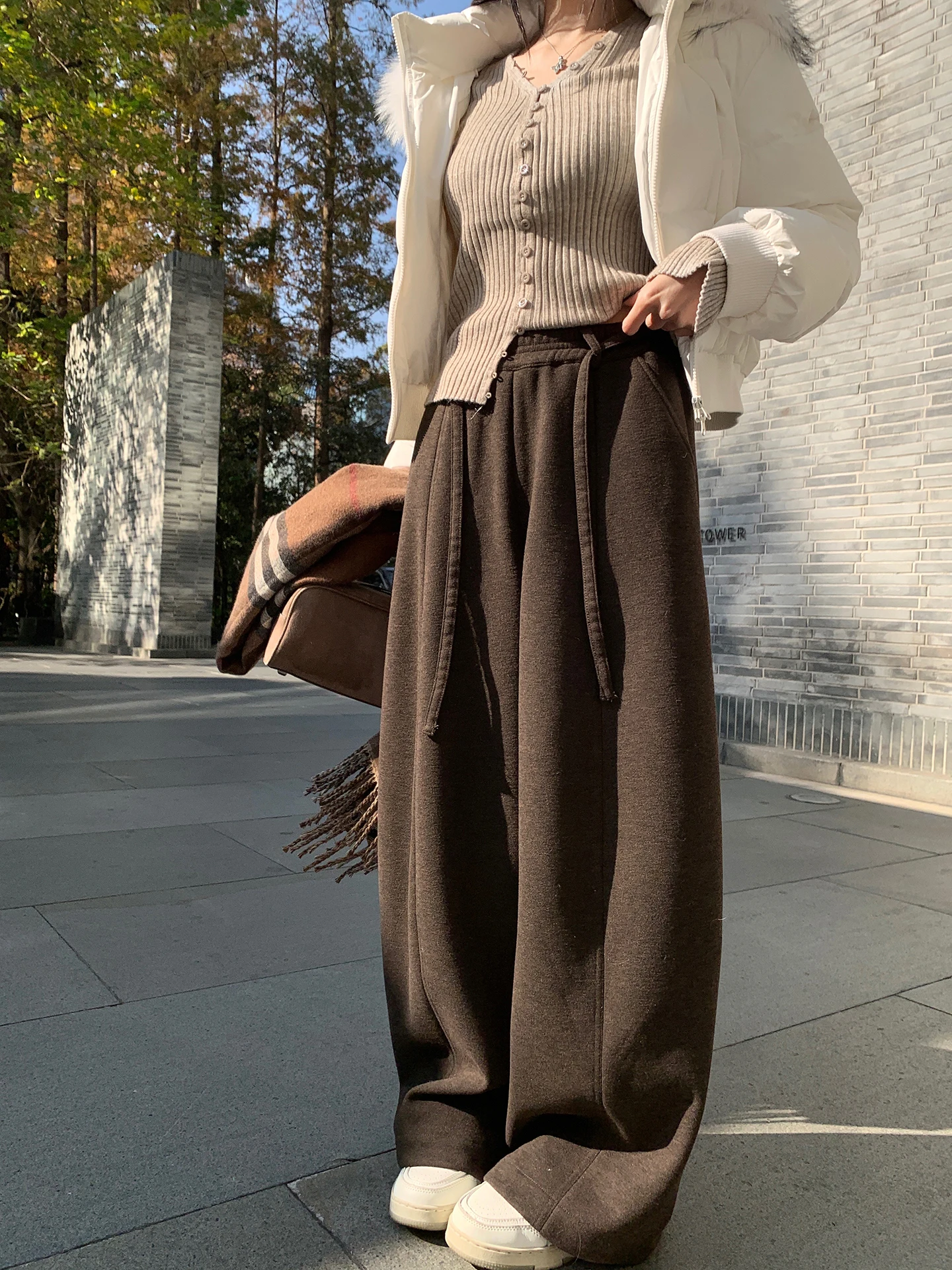 

EKOOL High Waist Fleece Lined Acetate Wool Casual Pants Women Winter Thick Wide Leg Pants Loose Fit Slimming Straight Cut