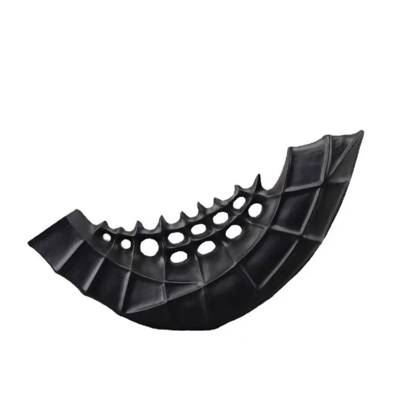 

Modern creative geometric cone black wrought iron ornament model room showroom restaurant kitchen accessories home decoration