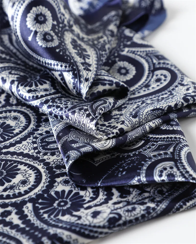 90*90cm Damen Mode Bedruckter Quadratischer Schal Großer Seidenschal Luxuriöses Strandtuch Wickeltuch Damen Hijab Halstuch – Detail 8