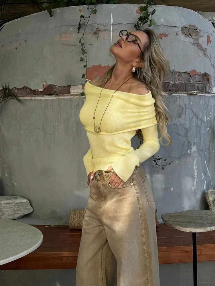 Nowości Jesień/Zima 2025 Styl Koreański Uniwersalny Sweter z Odkrytymi Ramionami, Dopasowany, Podkreślający Figurę, Luksusowy Wygląd, Długi Rękaw