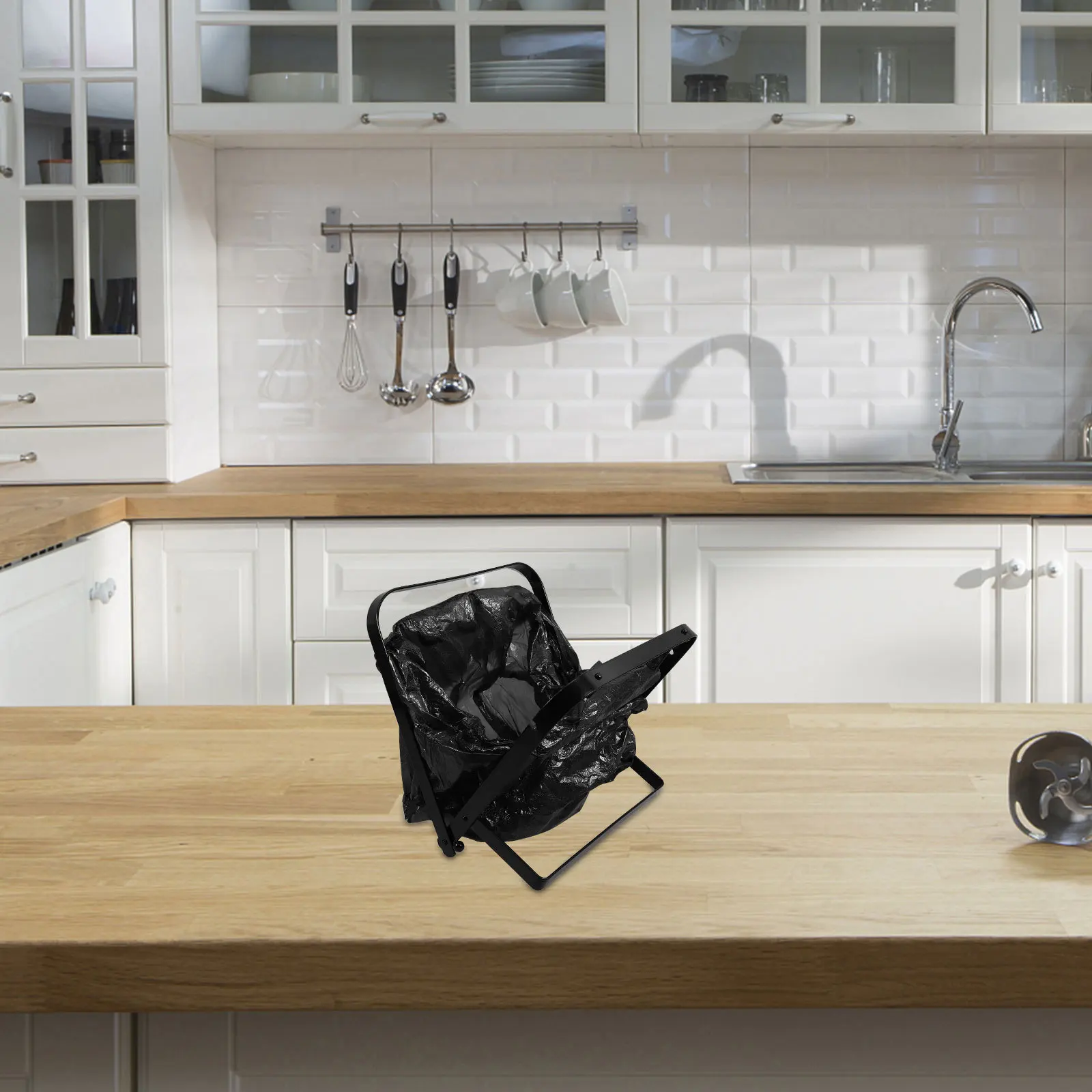 

Foldable Garbage Bag Holder Iron Trash Bag Rack Outdoor Portable Hanging Rack Space Saving Organizer Metal Trash Frame