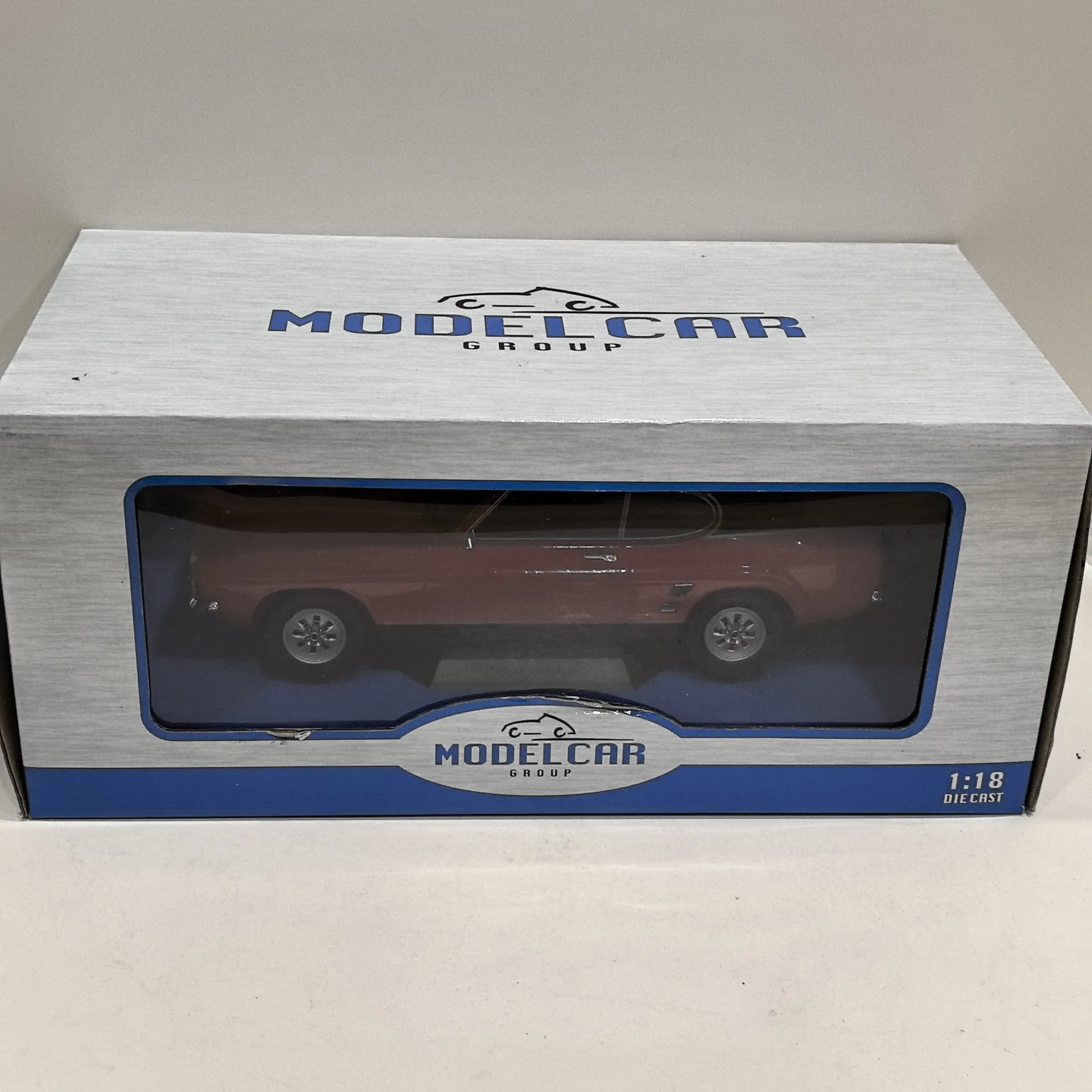 

Литой под давлением MCG масштаб 1/18 FORD CAPRI MK I 1973, Ford, модель автомобиля из сплава, Коллекционная игрушка, подарок, сувенир, украшение для дисплея