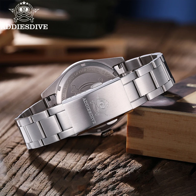 ADDIESDIVE Orologi da uomo luminosi Calendario subacqueo Orologi al quarzo Orologio da polso di lusso impermeabile in vetro a specchio a bolle d'aria